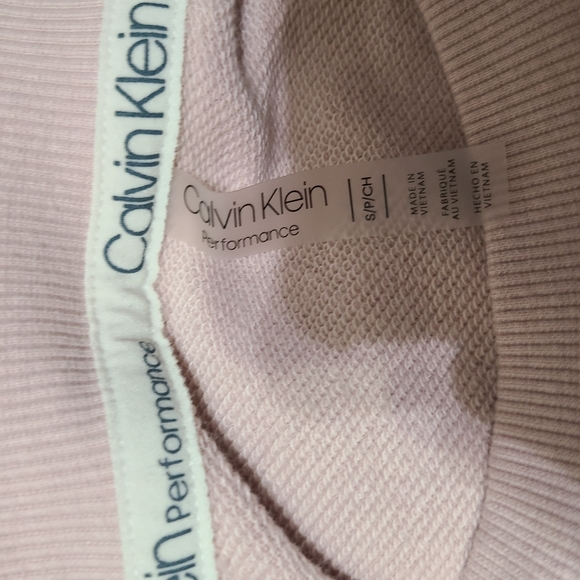 Calvin Klein Woman's Pink Long Sleeve Crewneck Sweatshirt, Size: Small - Picture 14 of 14